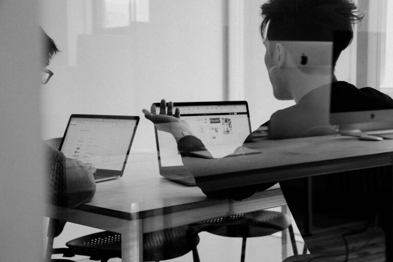 Métiers de l’Intelligence Artificielle en 2026 : Opportunités et Débouchés
